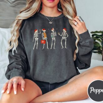 Funny Christmas Nurse Skeleton Sweatshirt, Healthcare Worker Gift, ER Nurse Xmas 1